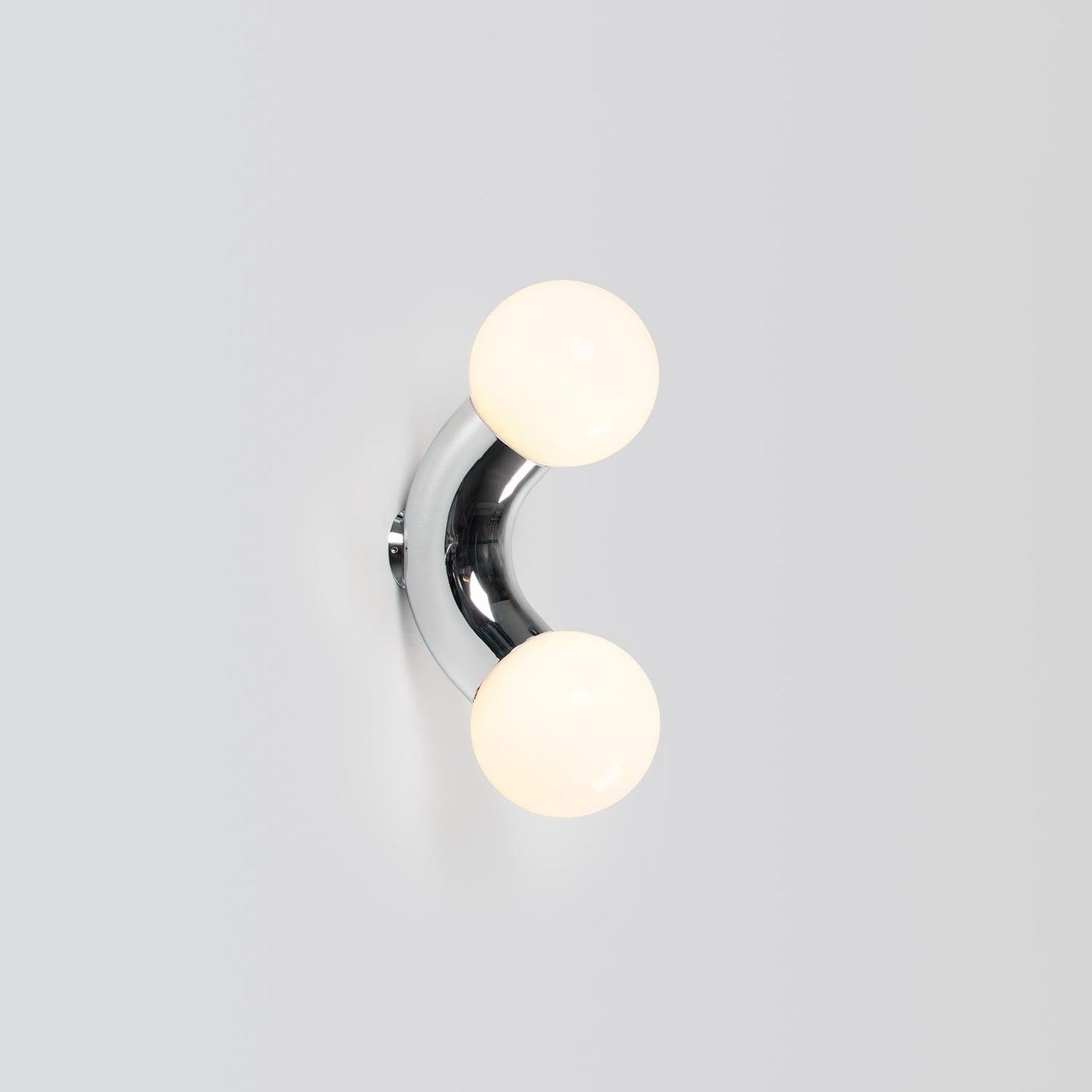 Arcadia Globe Wall Light