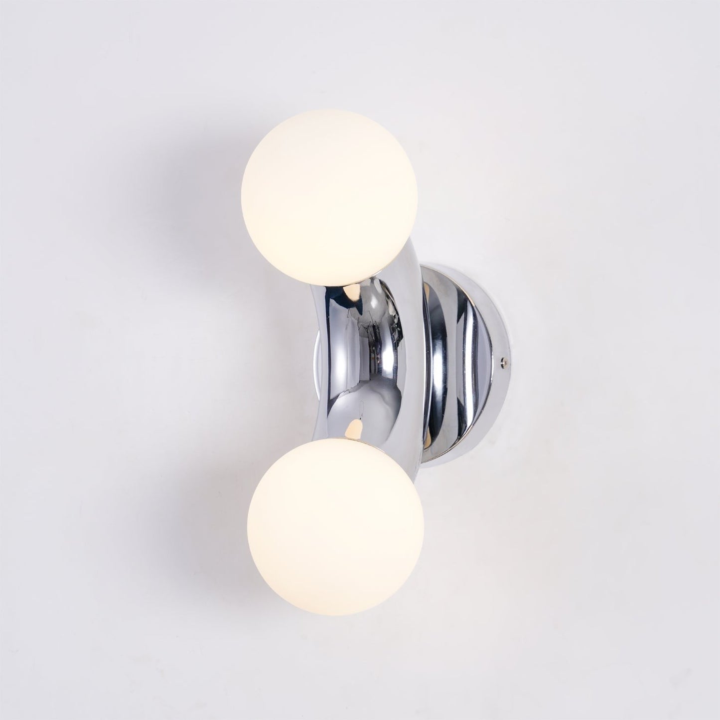 Arcadia Globe Wall Light