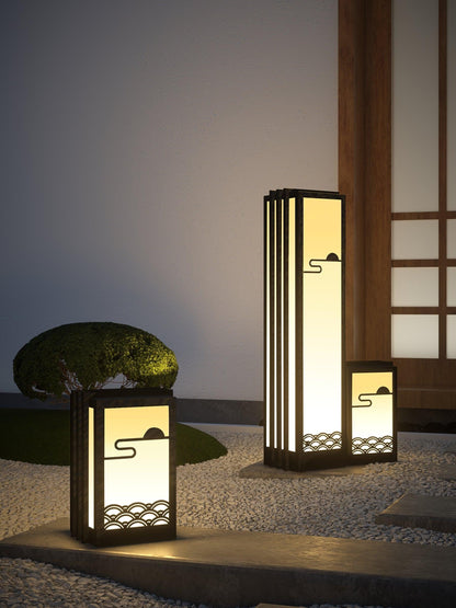 Solar Halo Garden Path Light